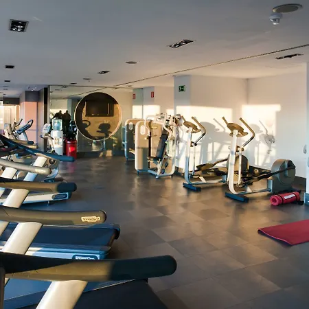 Ilunion Atrium Hotel 4*