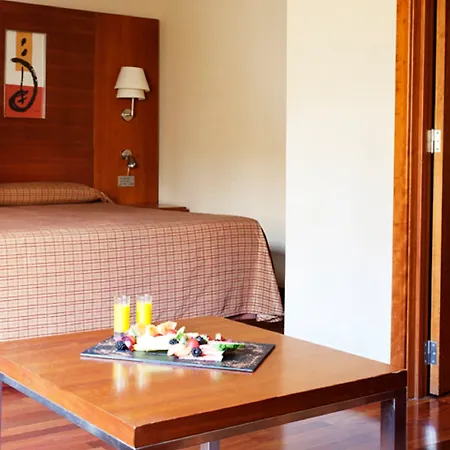 Nh Collection Colon Otel 4*