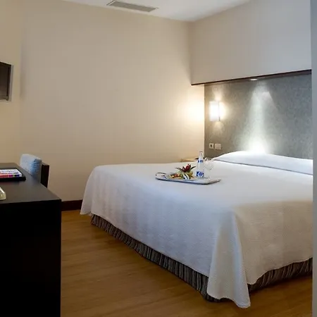 H10 Puerta De Alcalá Hotel