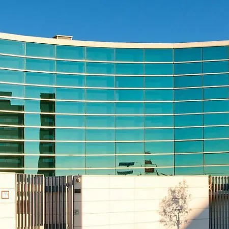 Crowne Plaza Airport Hotel 4*