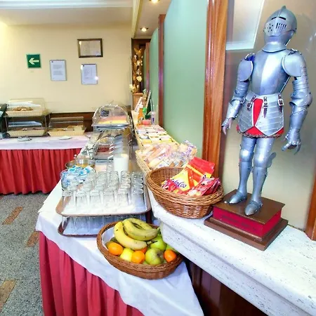 Condes Hotel