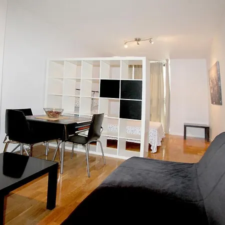 Naitly Cuatro Torres Apartamento Madrid