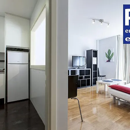 Naitly Cuatro Torres Apartamento *