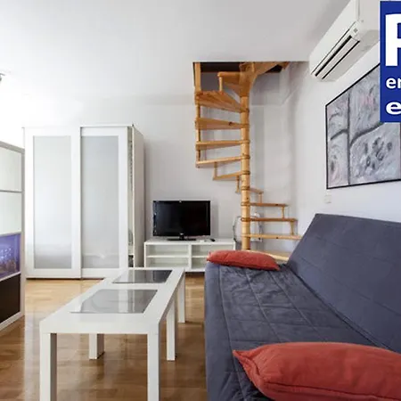 Naitly Cuatro Torres Apartamento