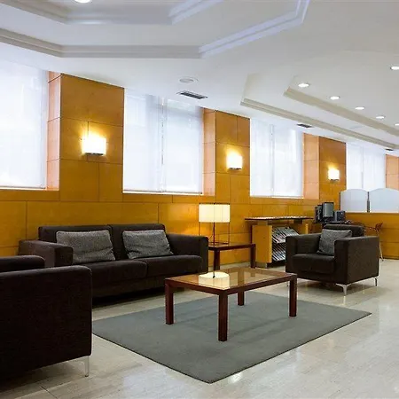 Nh Zurbano Hotel