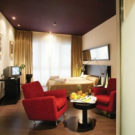 Avenida Gran Via Hotell 3*