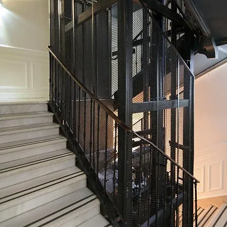 Petit Palace Arenal Hotel Madrid