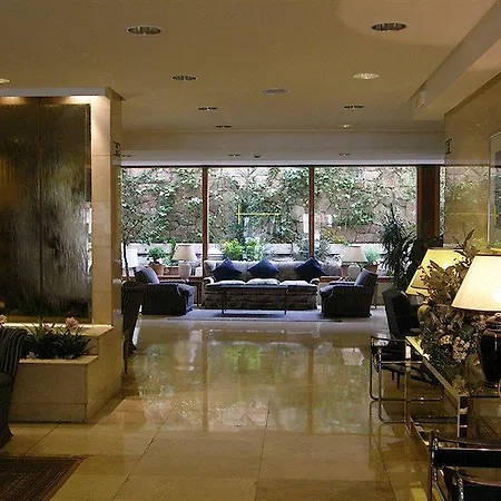 Gran Versalles Hotel 4*