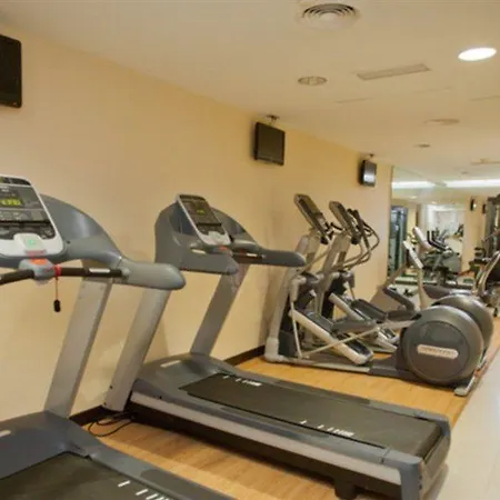 Nh Ribera Del Manzanares Hotel Madryt
