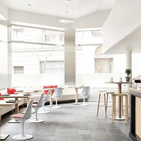 Nh Collection Suecia Hotel