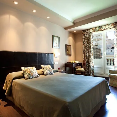 Moderno Puerta Del Sol Hotel 3*