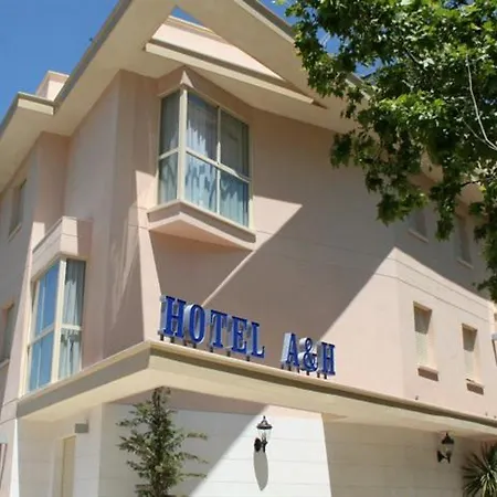 Feria De Hotel 4*