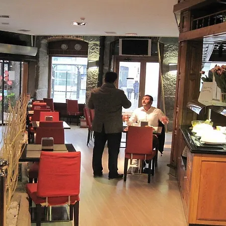 Centro Plaza Mayor Hotell