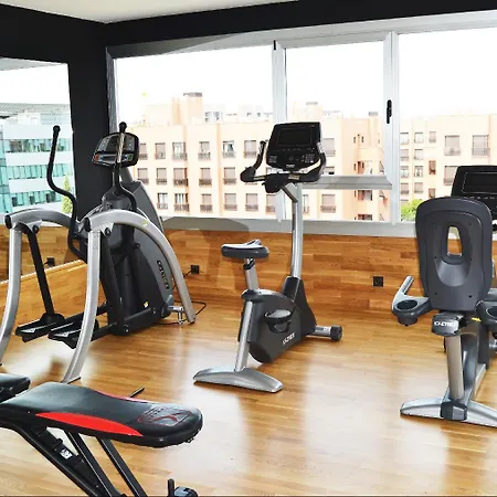 Hotell Axor Feria 4*