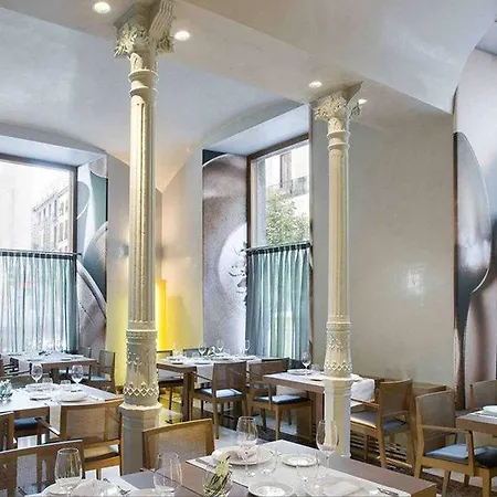 Отель Nh Collection Palacio De Tepa 5*
