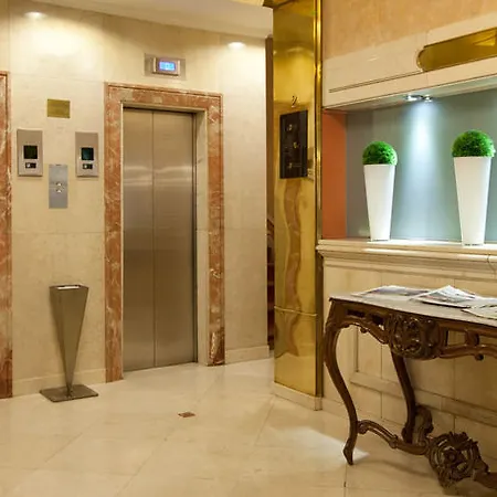 Hotel Arosa 4*