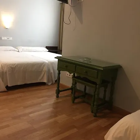 马德里里约酒店