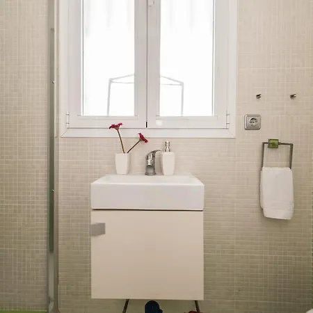 Apartment Canal De Isabel Ii Madrid
