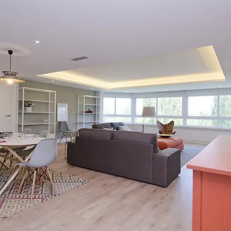 Friendly Mirasierra Apartment Madrid