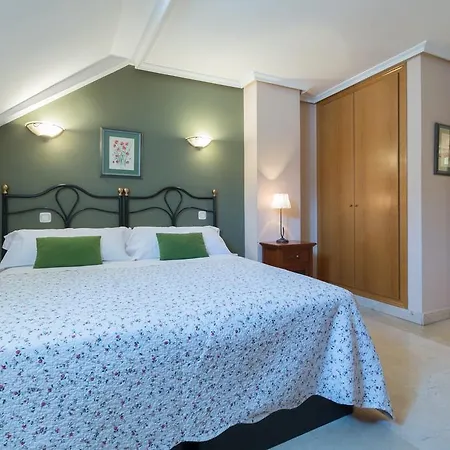 Caballero De Gracia Apartment