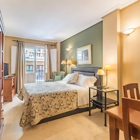 Caballero De Gracia Apartment