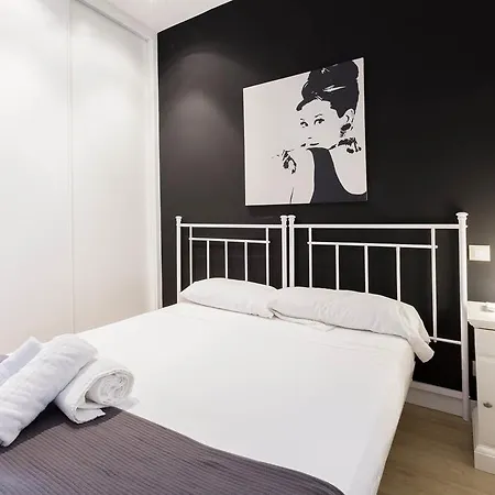 Smartrental Gran Via Apartamento *