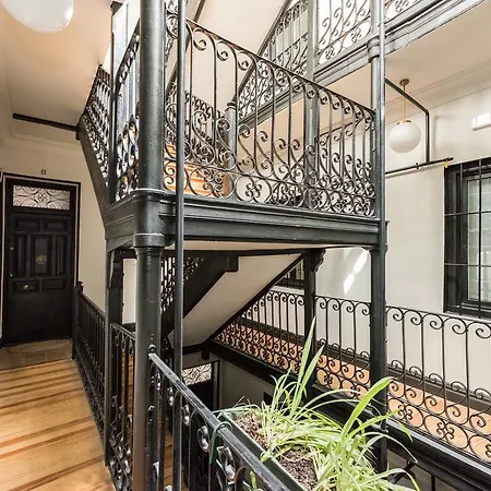 City Center La Latina Apartment