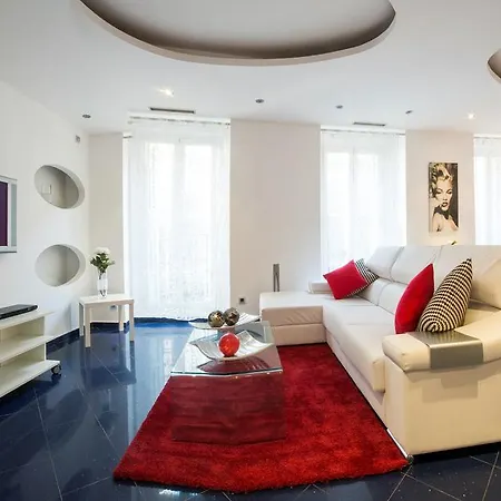Alaia Holidays Gran Vía Apartamento Madrid