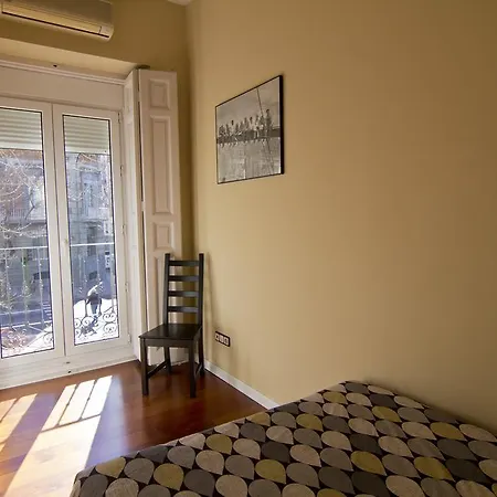 Mc Yolo Apartamento Ronda Atocha Apartment