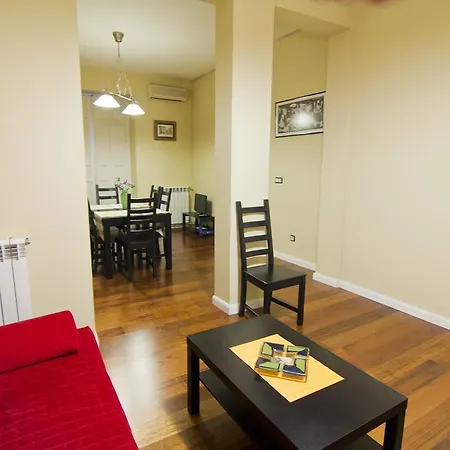 Mc Yolo Apartamento Ronda Atocha *