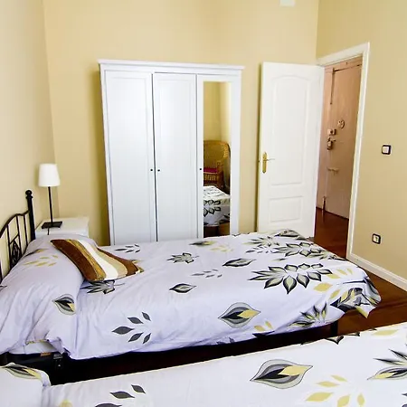 Mc Yolo Apartamento Ronda Atocha Apartment *