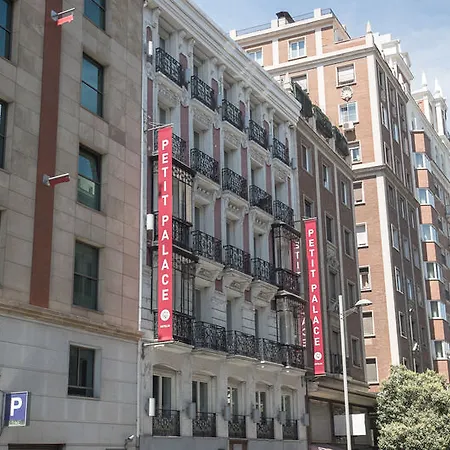 Petit Palace Plaza Espana Hotell 4*