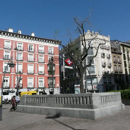 Tirso Molina * Madrid