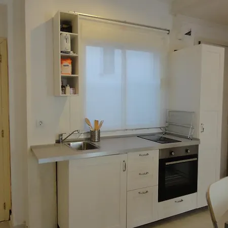 Cuatro Camino With Elevator Apartment *