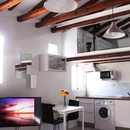 Apartamento Triangulo Del Arte Madrid