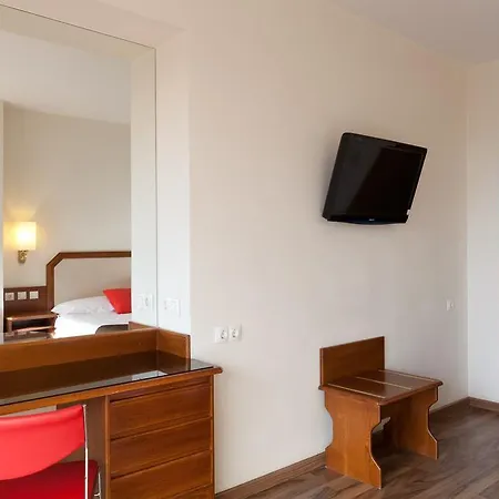 Hotel Senator Barajas 4*