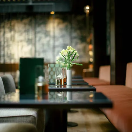 Totem Madrid, A Small Luxury Of The World 4*