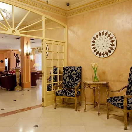 Arosa Hotel