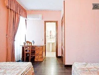 Gallardo Guest house 3*