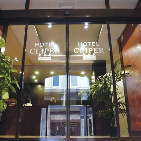 Petit Palace Cliper-gran Via Hotel