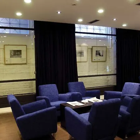 Hotel Petit Palace Cliper-gran Via 3*