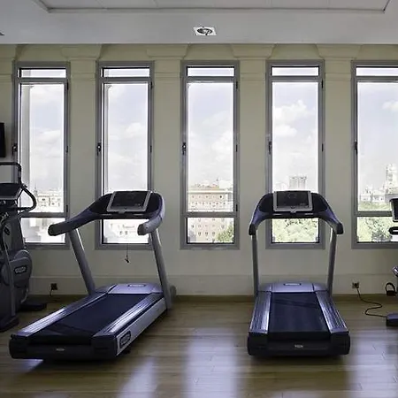 Отель Nh Collection Paseo Del Prado 5*