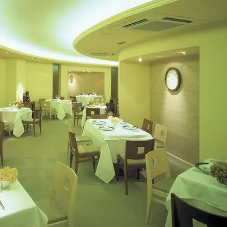 Husa Moncloa 4* Madrid
