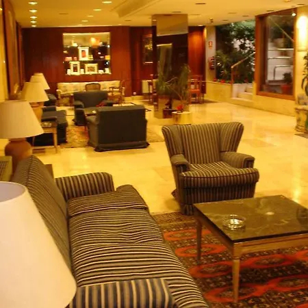 Gran Versalles 4*