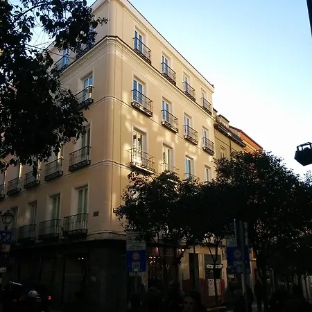 Nuria Hotel Madrid