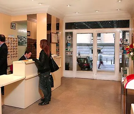 Tribu Malasana מדריד