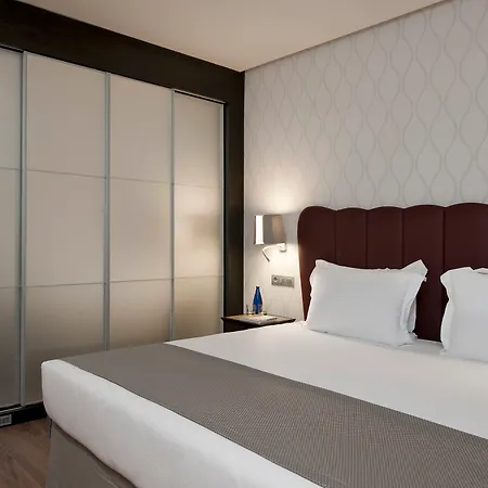 Eurostars Plaza Mayor Hotel 4*