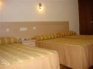 Casa de hóspedes Avenida Madri
