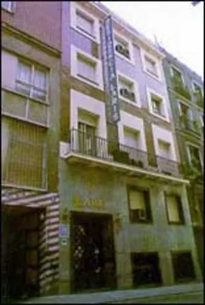 Hotel Laris Madri