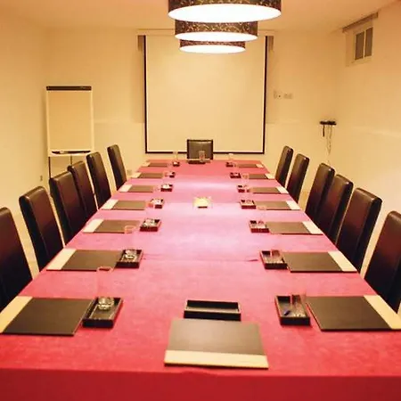 Globales Acis Y Galatea Hotel